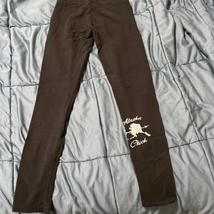 Alaska Chick Leggings